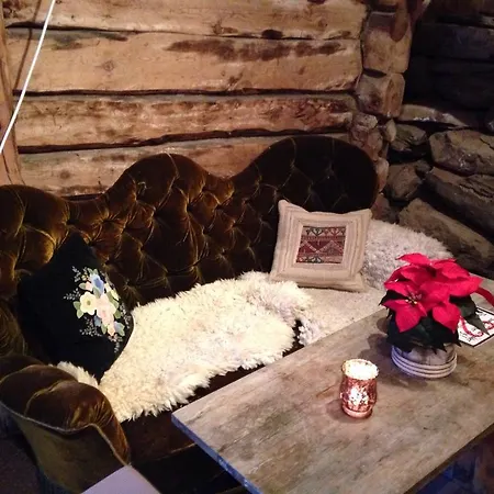 Froyas Hus Guest house