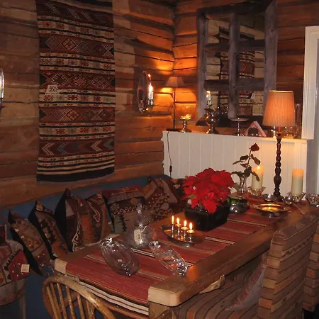 Froyas Hus Guest house Roros