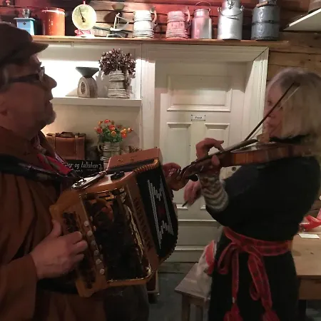 福洛雅斯胡斯酒店 勒罗斯